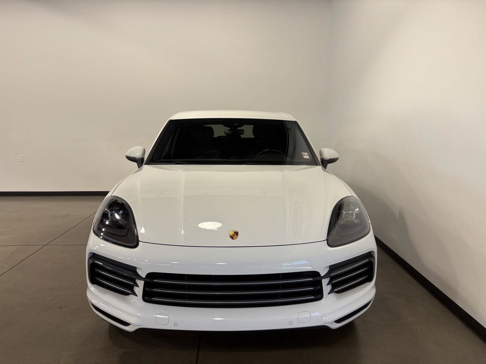 Used 2022 Porsche Cayenne AWD/4WD image 9
