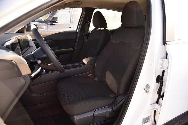 New 2026 Nissan Kicks S image 21