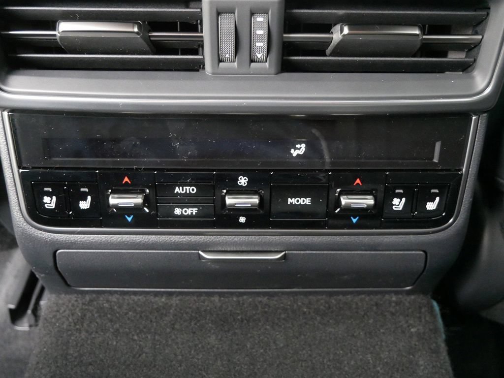 New 2026 Lexus LX 700h Luxury AWD/4WD image 13