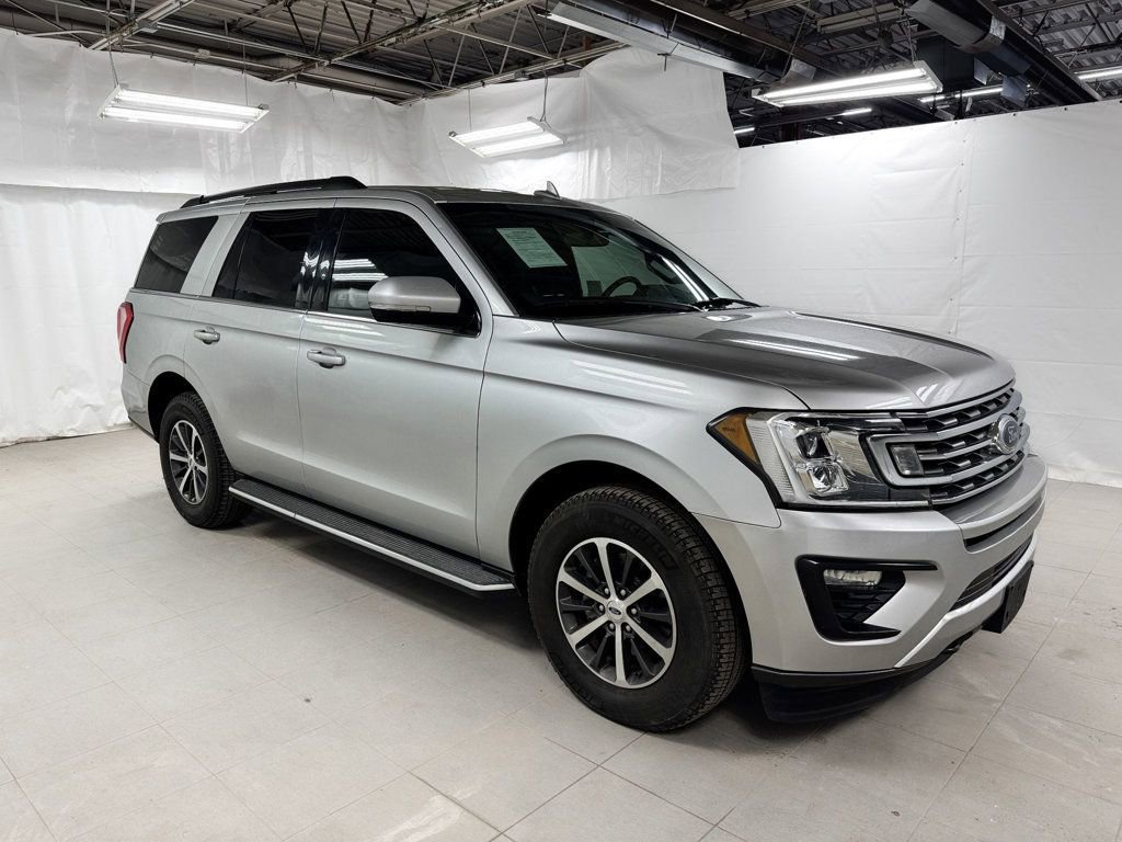 Used 2019 Ford Expedition XLT w/ Equipment Group 202A image 6