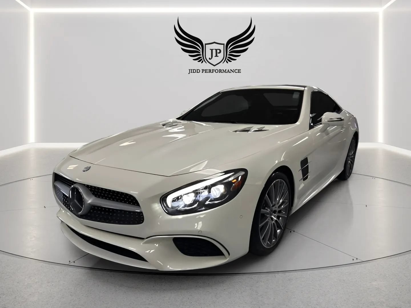 Used 2017 Mercedes-Benz SL 450 image 5