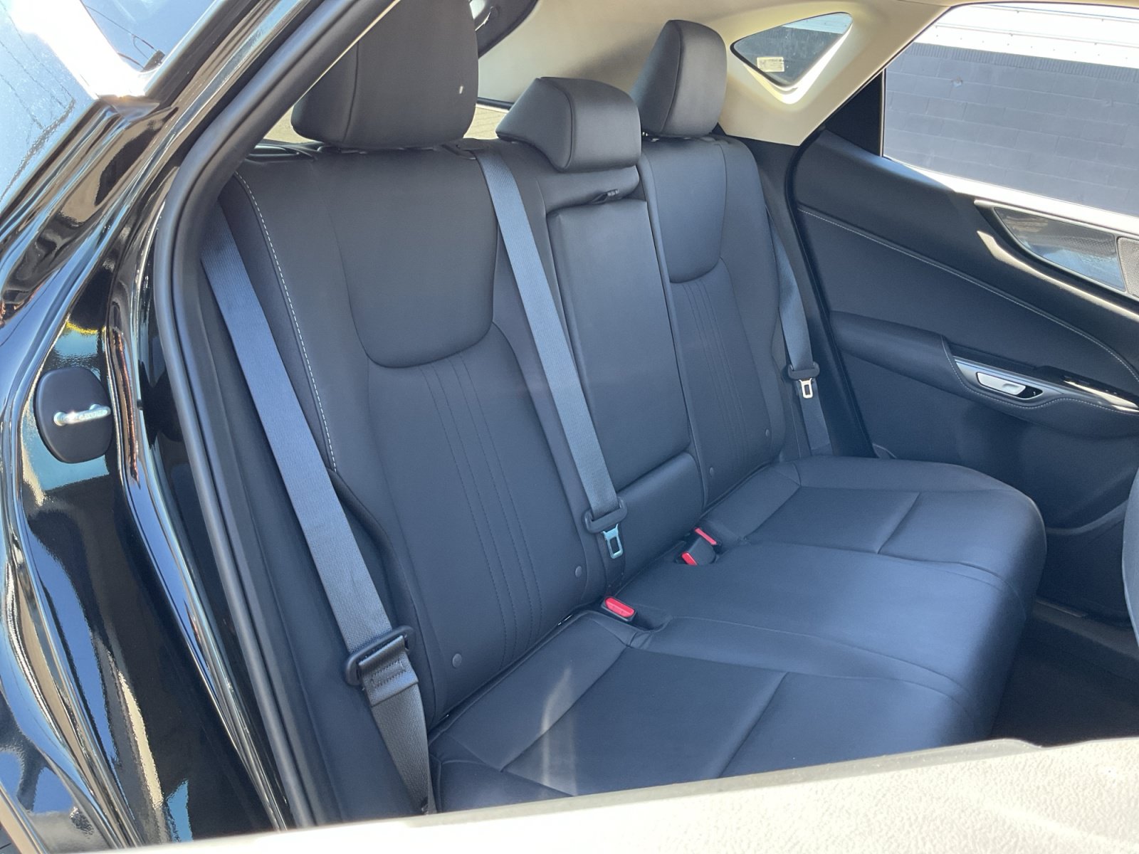 Used 2025 Lexus NX 350h AWD w/ Accessory Package (Z2) image 20
