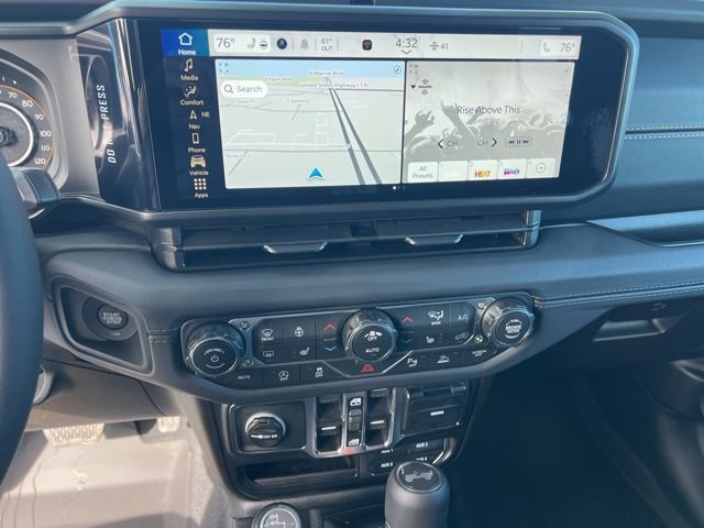 New 2026 Jeep Wrangler Unlimited Sahara AWD/4WD image 14