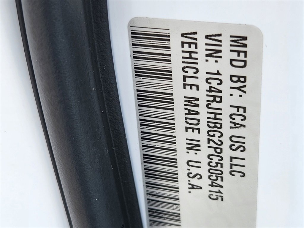 Used 2023 Jeep Grand Cherokee Limited w/ Trailer Tow Prep Group (B) image 25