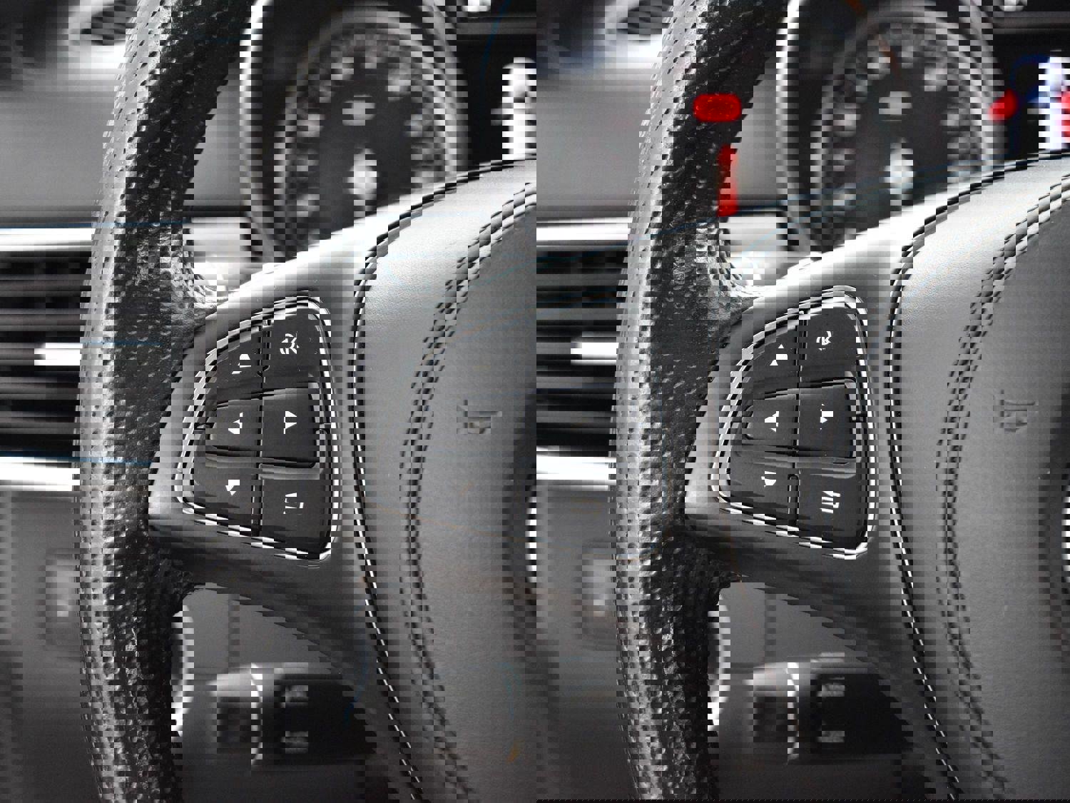 Used 2019 Mercedes-Benz GLS 450 4MATIC image 17