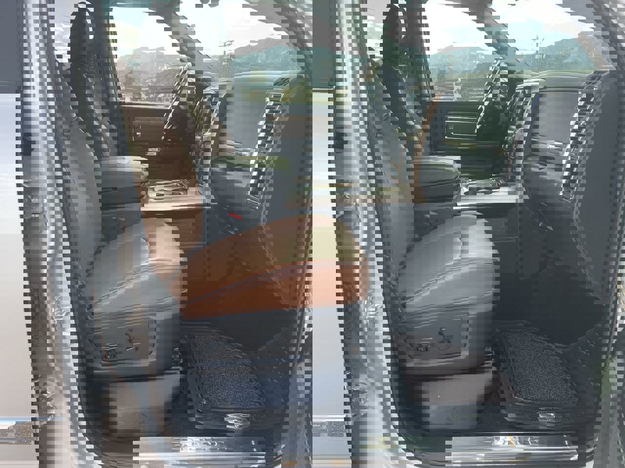 Used 2016 RAM 2500 Longhorn w/ Convenience Group image 17