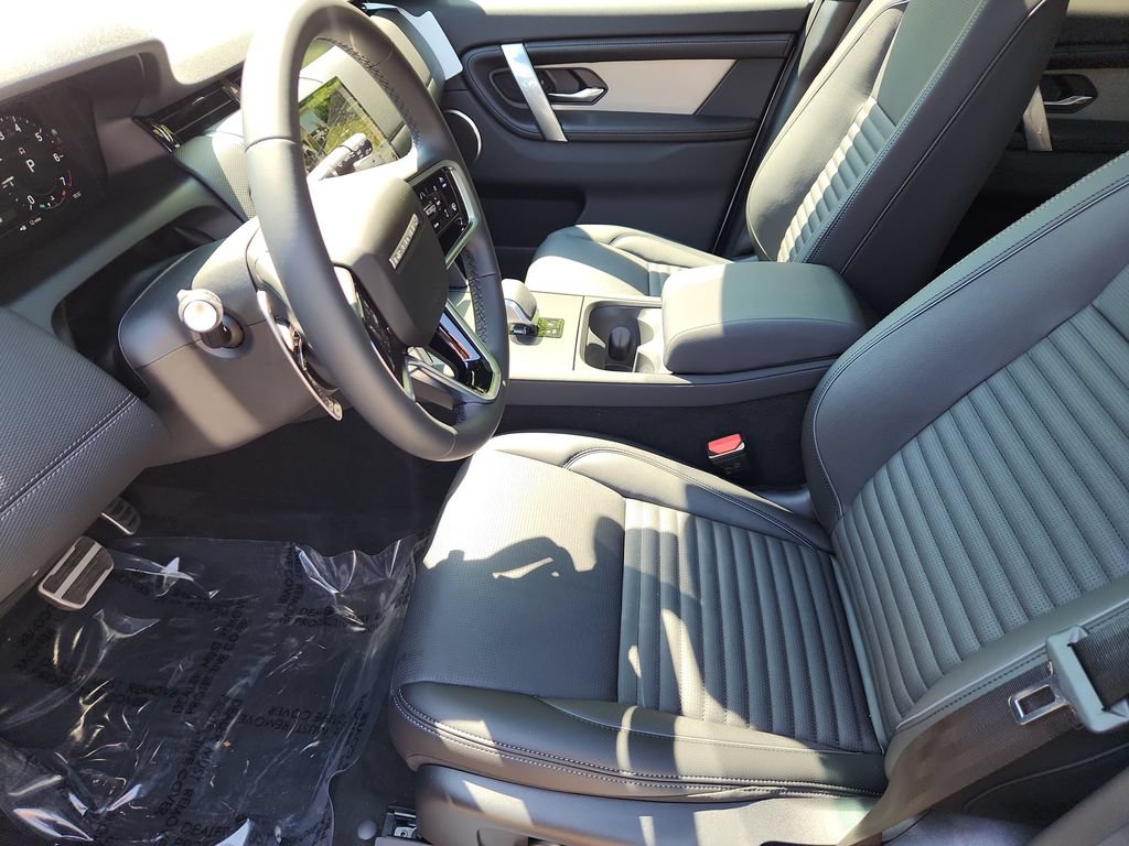 New 2026 Land Rover Discovery Sport Landmark AWD/4WD image 23