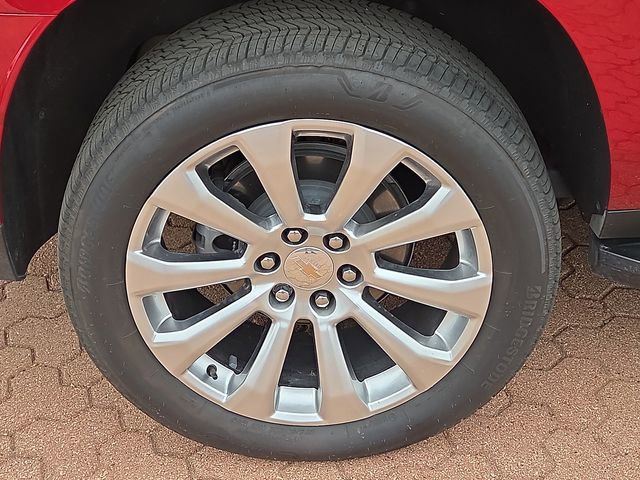 New 2025 Chevrolet Suburban Premier image 6