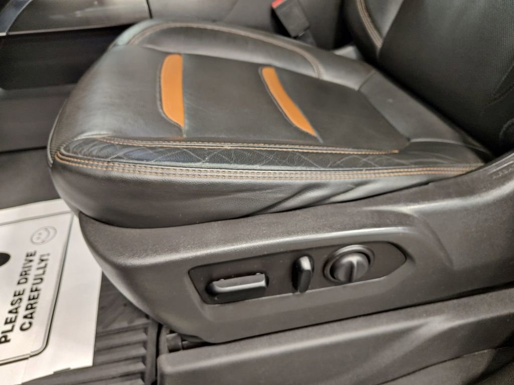 Used 2020 GMC Sierra 1500 AT4 image 32