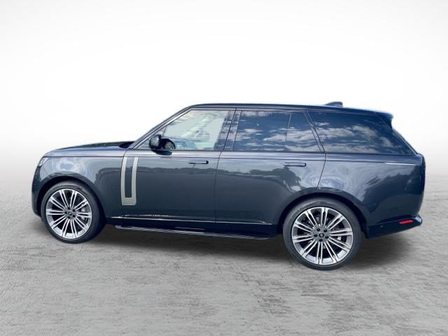 Used 2024 Land Rover Range Rover SE AWD/4WD image 5