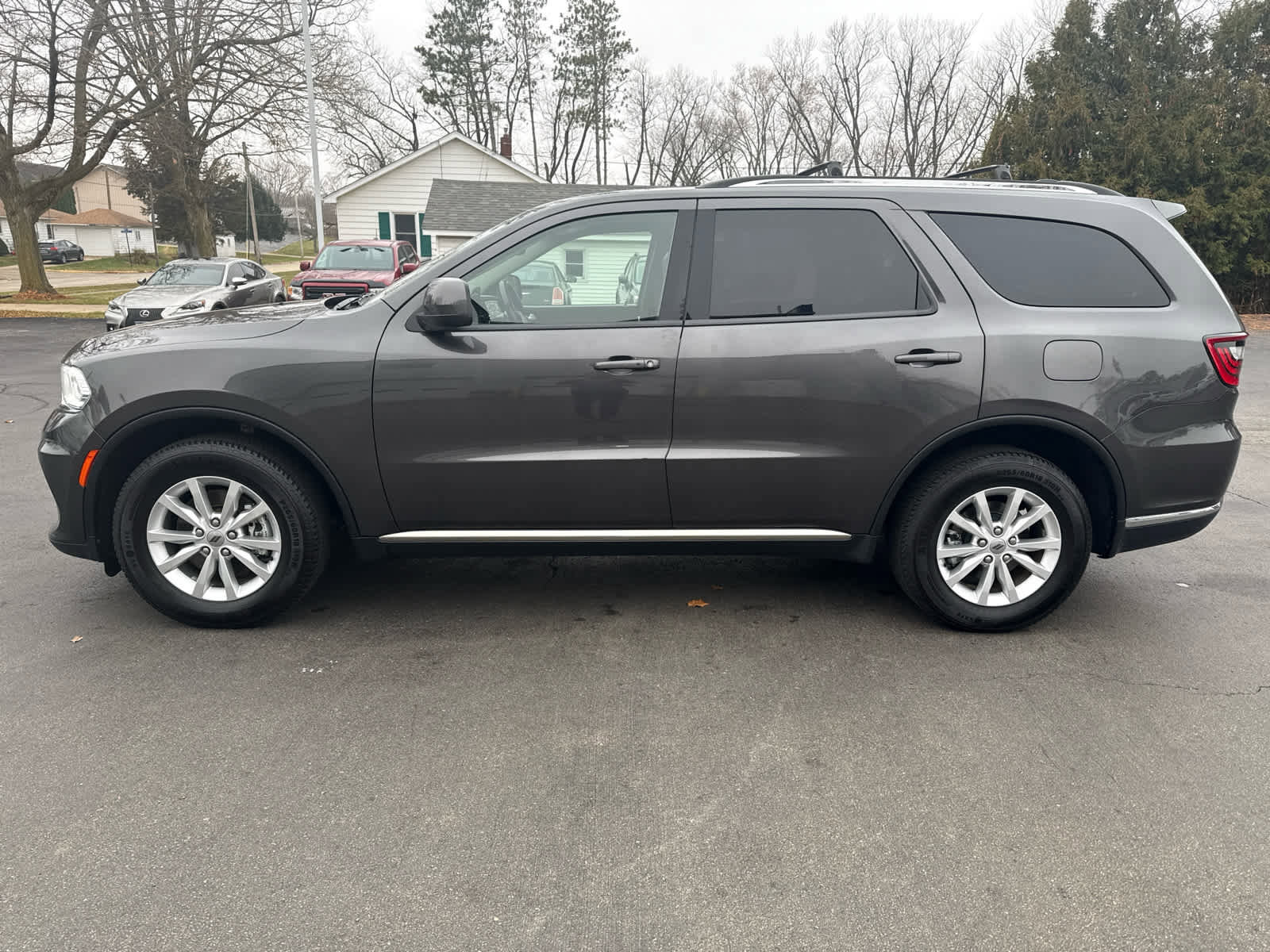 Used 2021 Dodge Durango SXT image 6