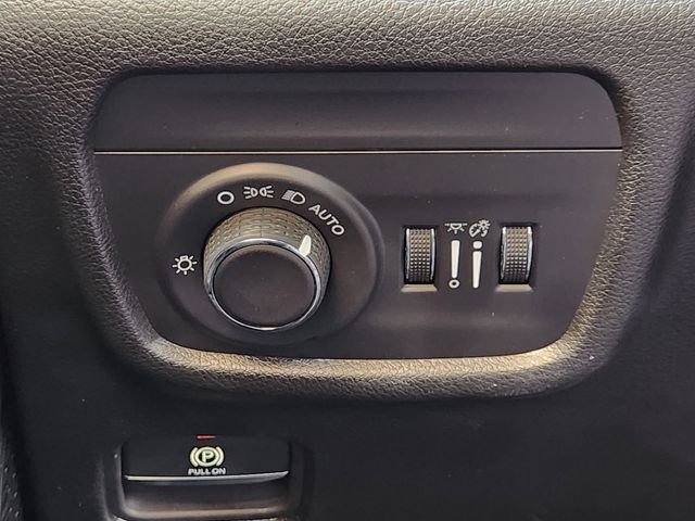 Certified 2025 Jeep Grand Cherokee Laredo X w/ Luxury Tech Group I image 20