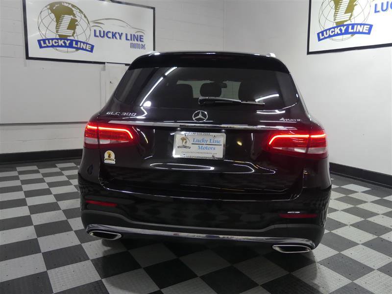Used 2019 Mercedes-Benz GLC 300 4MATIC image 8
