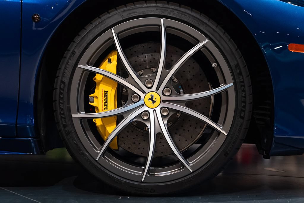 Certified 2014 Ferrari 458 Spider RWD image 16
