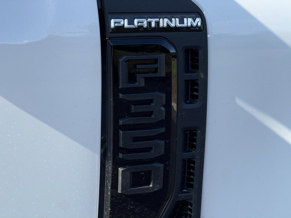 New 2026 Ford F350 4x4 Crew Cab Super Duty video 2