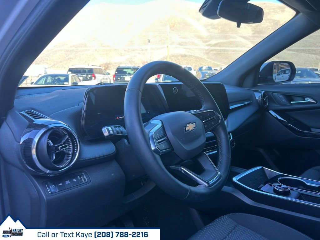 Used 2026 Chevrolet Equinox LT w/ LPO, Floor Liner Package image 17