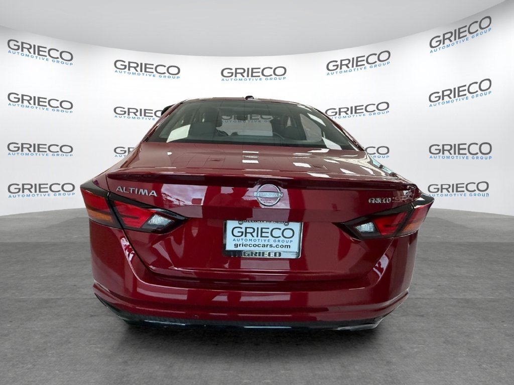 New 2026 Nissan Altima 2.5 SR w/ SR Premium Package FWD image 6