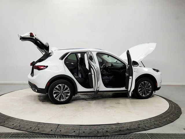 Used 2024 Buick Envision Preferred image 16