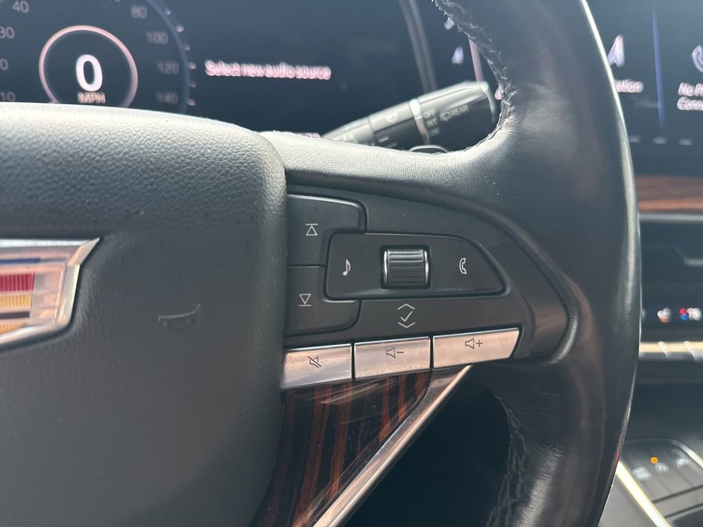 Used 2021 Cadillac Escalade ESV Premium Luxury w/ Driver Assist Tech Package image 19