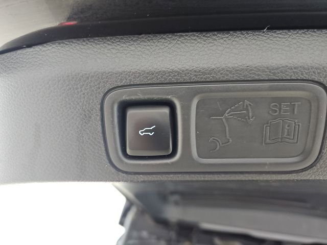 Used 2024 Ford Expedition Max XLT image 8