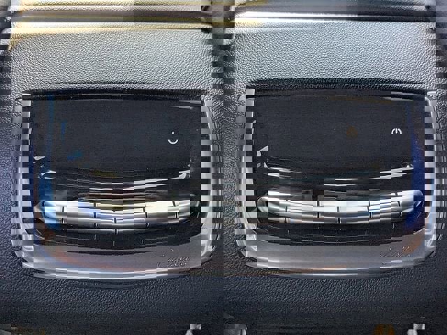 New 2025 Cadillac XT6 Luxury image 15