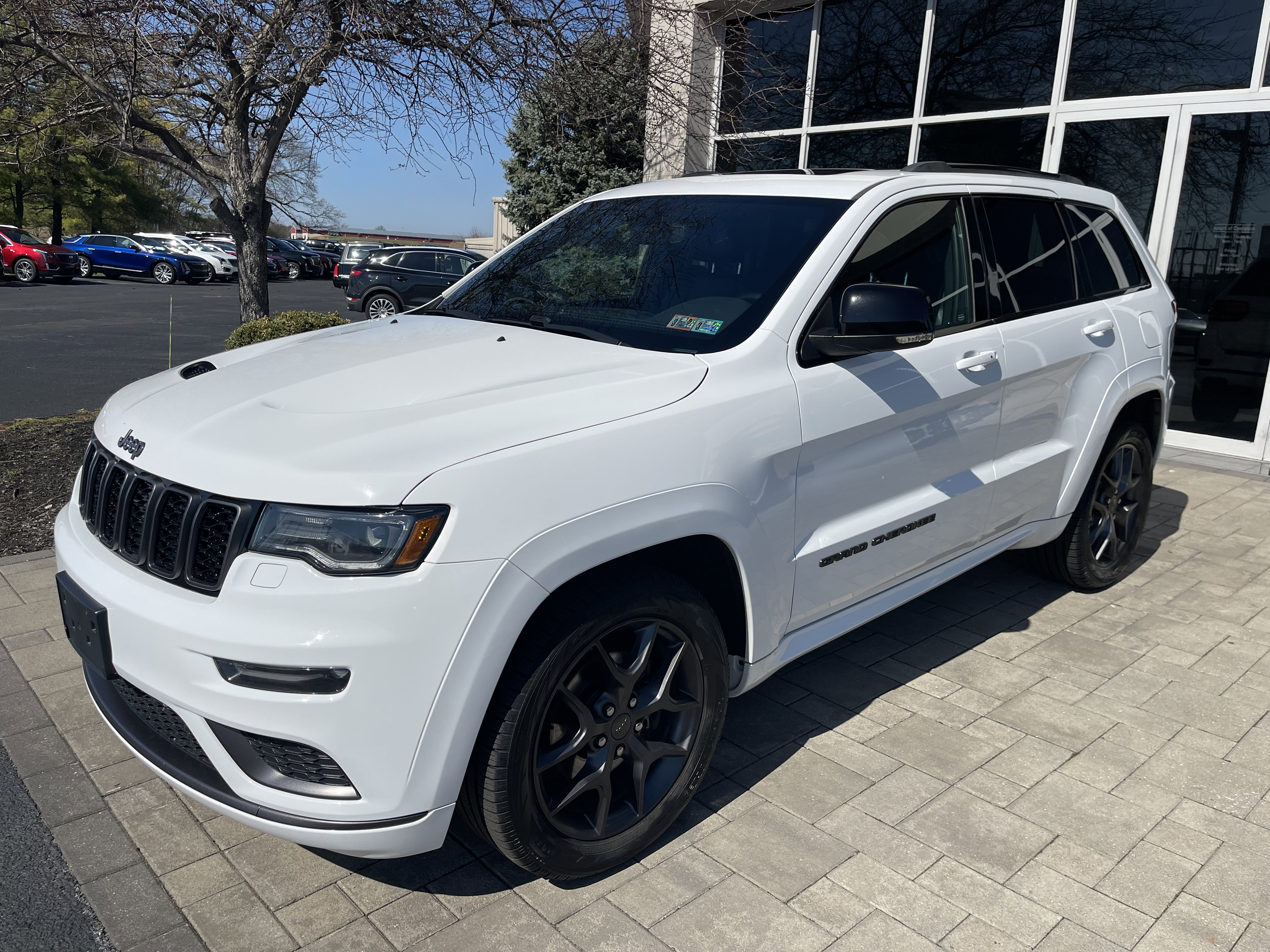 Used 2019 Jeep Grand Cherokee Limited X image 3