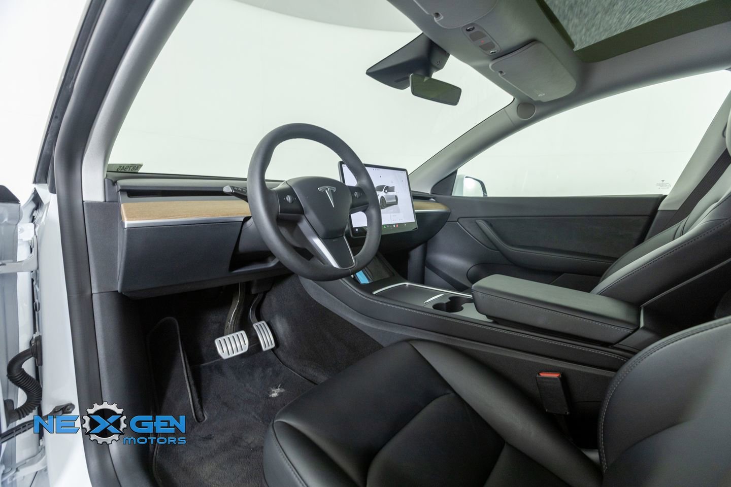 Used 2022 Tesla Model Y Performance image 10