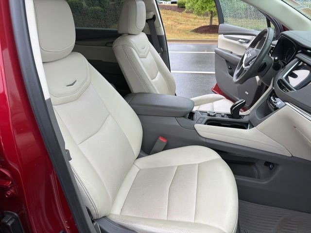 Used 2021 Cadillac XT5 Premium Luxury FWD image 26