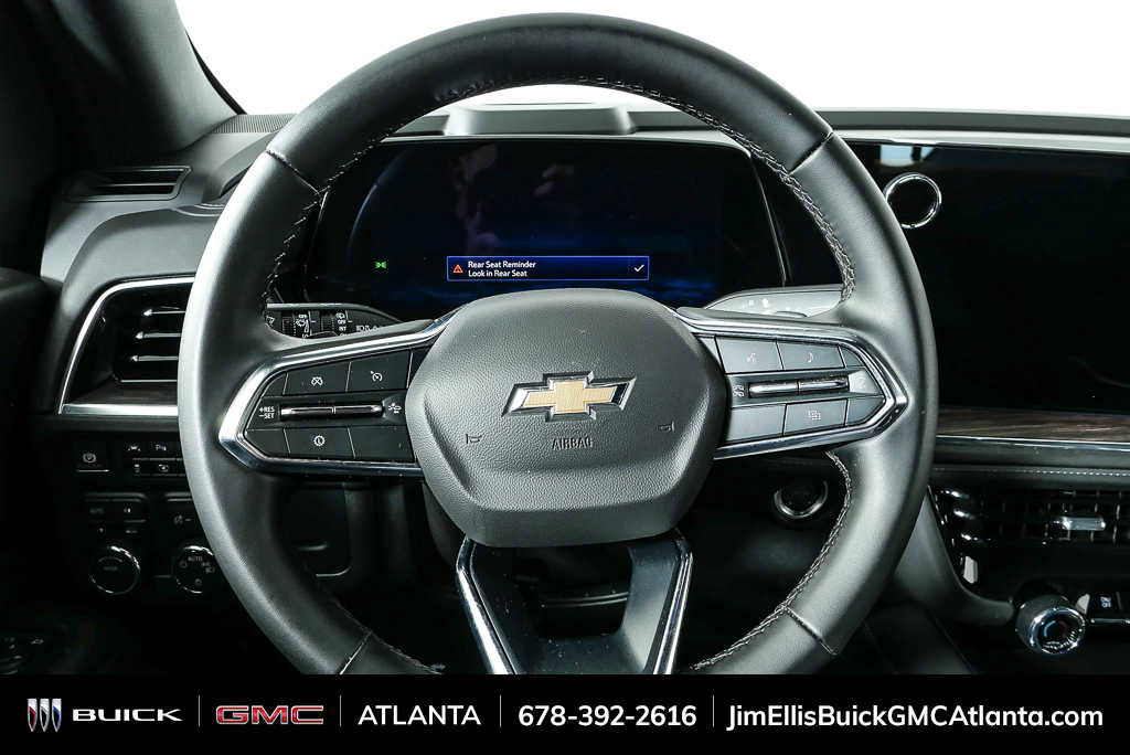 Used 2025 Chevrolet Tahoe LT AWD/4WD image 9
