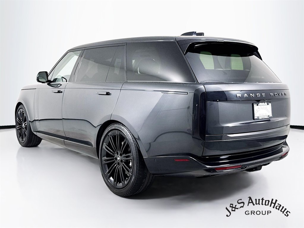 Used 2024 Land Rover Range Rover Long Wheelbase SE AWD/4WD image 5