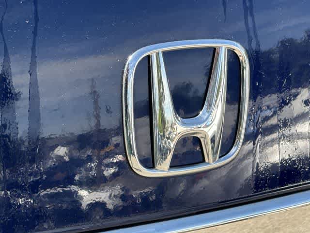 Used 2017 Honda Accord EX-L image 18