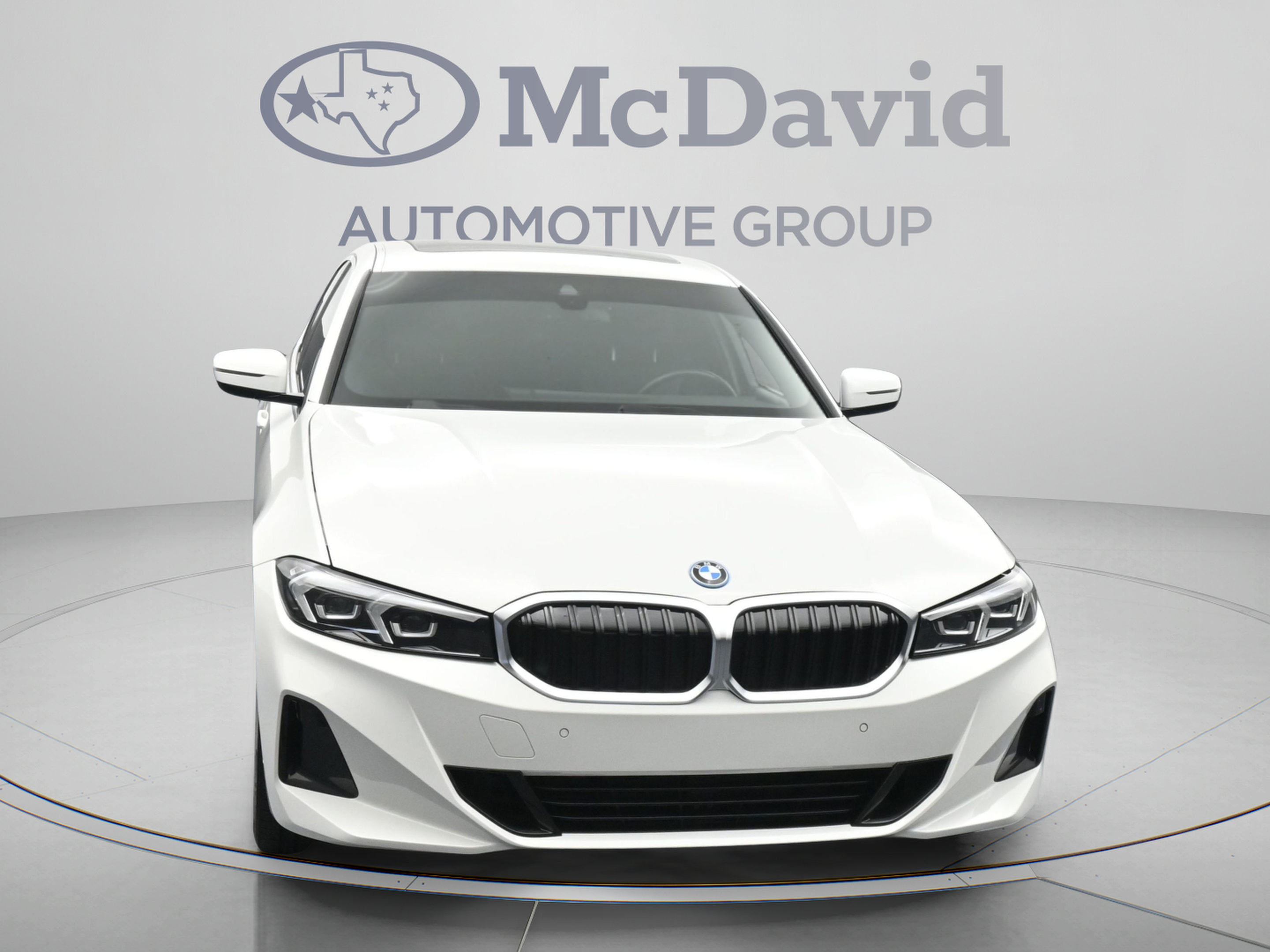 Used 2024 BMW 330e xDrive AWD/4WD image 2