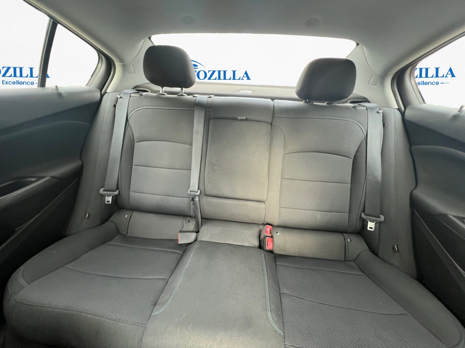 Used 2019 Chevrolet Cruze LT image 10