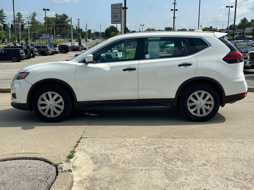 Used 2018 Nissan Rogue S FWD image 9