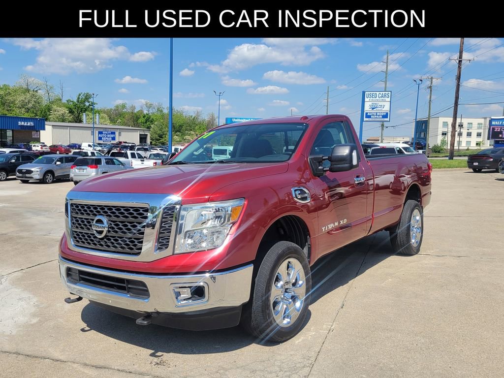 Used 2017 Nissan Titan SV RWD image 3