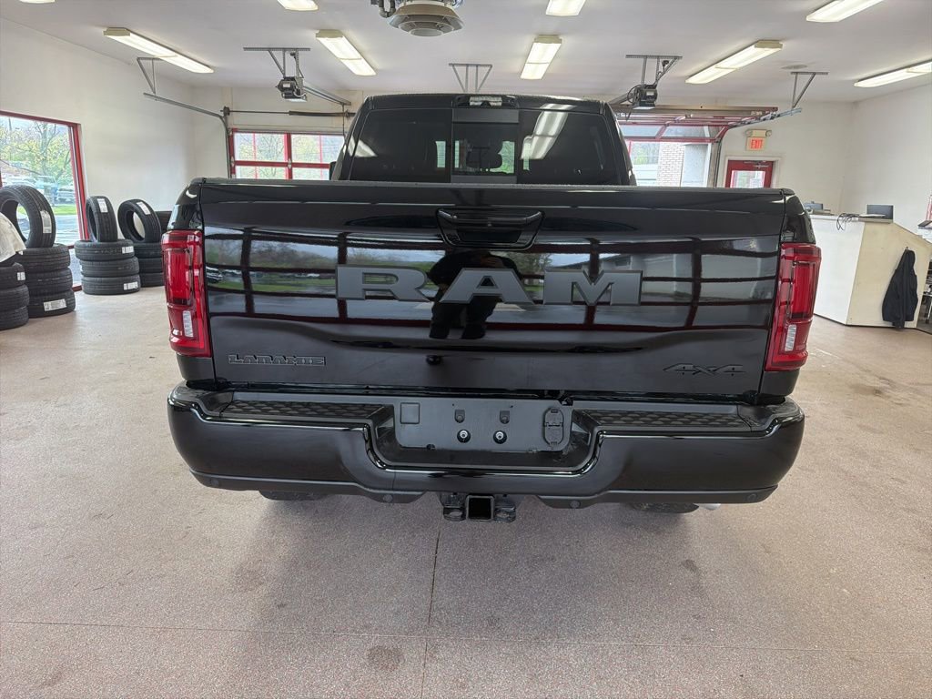 New 2026 RAM 3500 Laramie AWD/4WD image 23