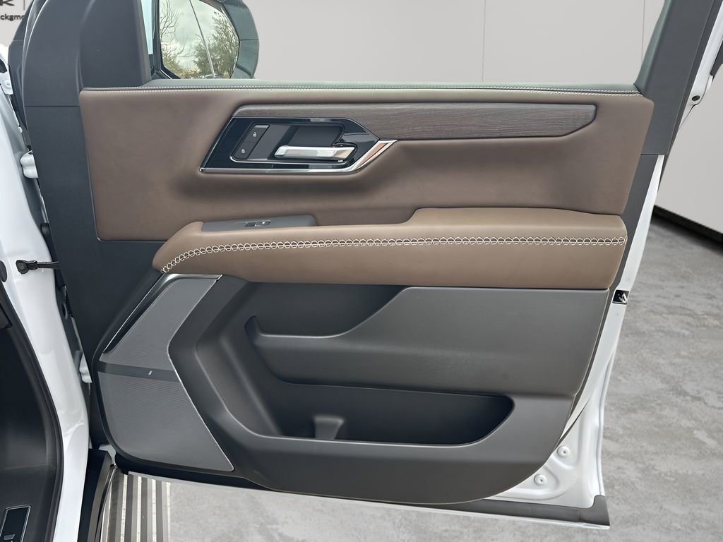 New 2026 GMC Yukon XL Denali Ultimate image 13