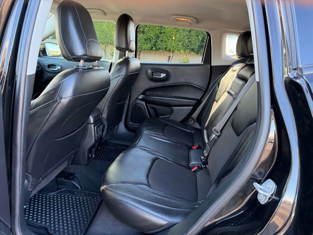 Used 2018 Jeep Compass Latitude image 22