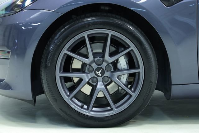 Used 2023 Tesla Model 3 Standard Range RWD image 8