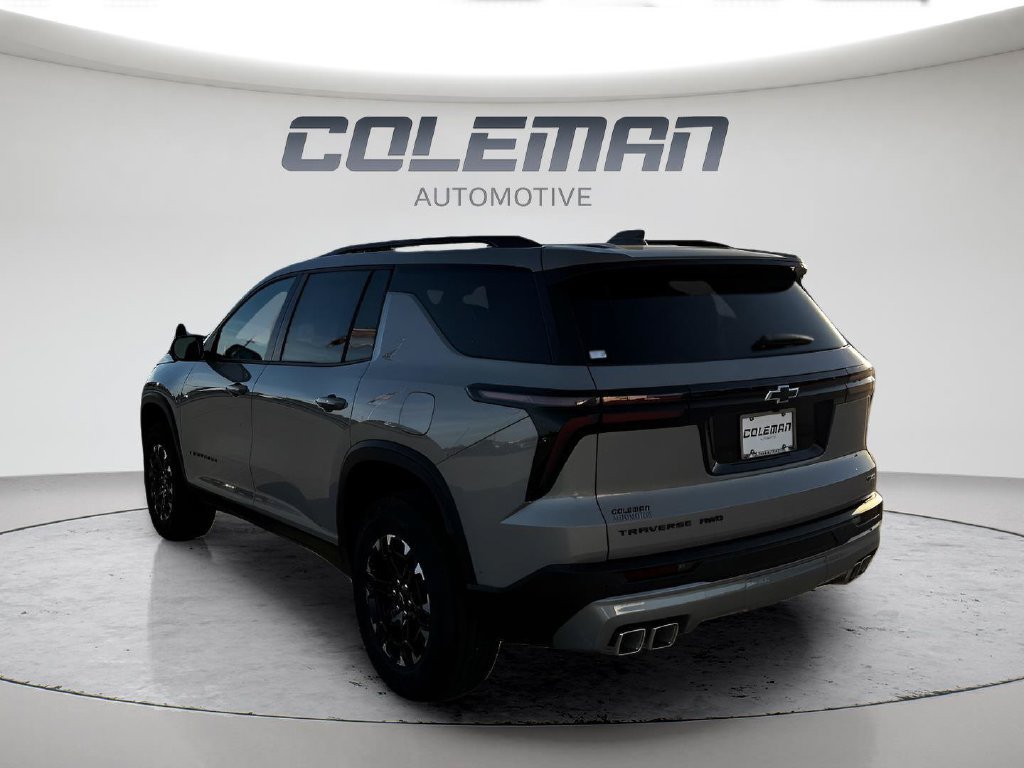 New 2027 Chevrolet Traverse Z71 w/ Enhanced Driving Package AWD/4WD image 13