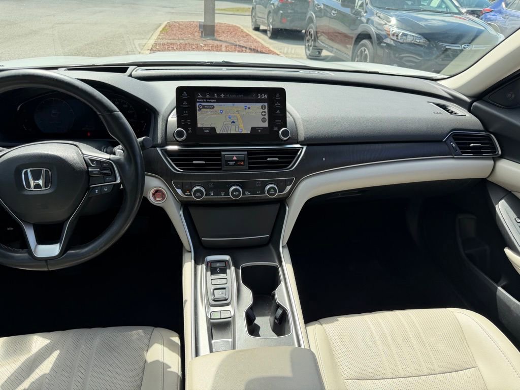 Used 2020 Honda Accord Touring image 21