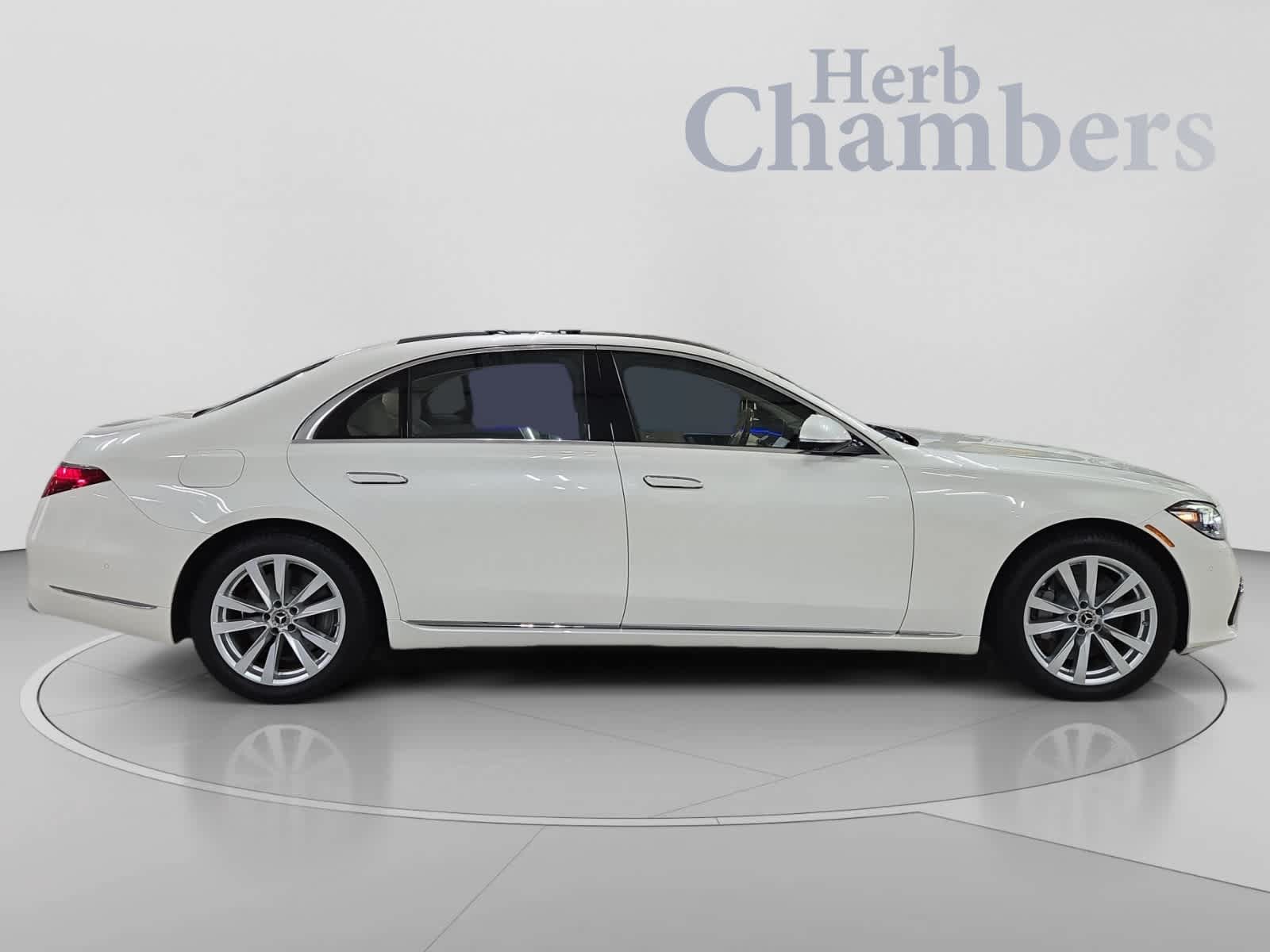 Used 2022 Mercedes-Benz S 500 4MATIC image 11