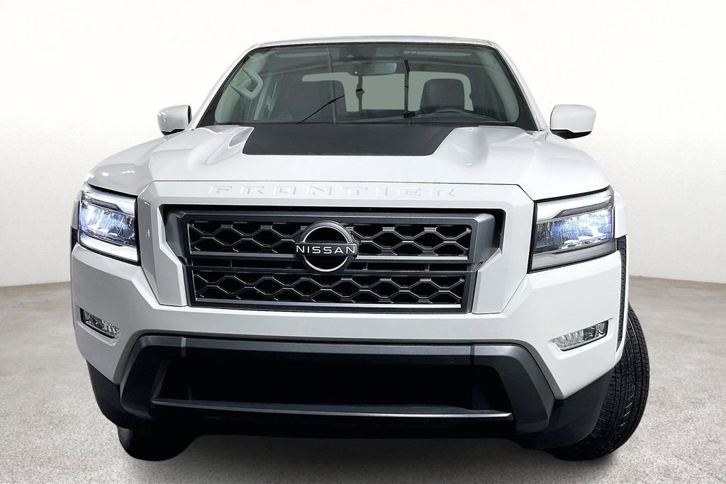 Used 2024 Nissan Frontier SL w/ Technology Package image 5