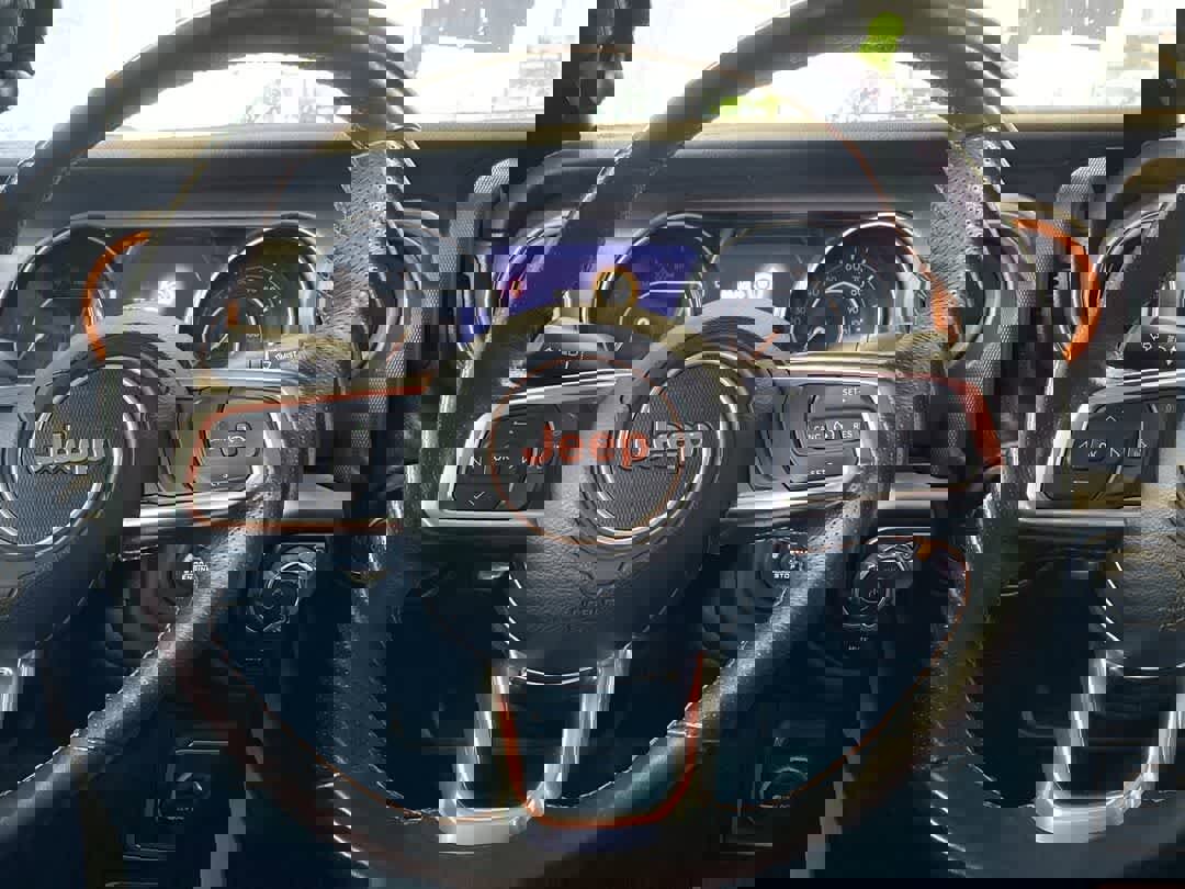 Used 2023 Jeep Gladiator Mojave w/ Cold Weather Group AWD/4WD image 16