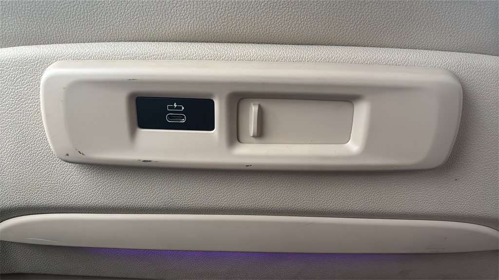 Used 2019 BMW X7 xDrive40i w/ Premium Package image 28