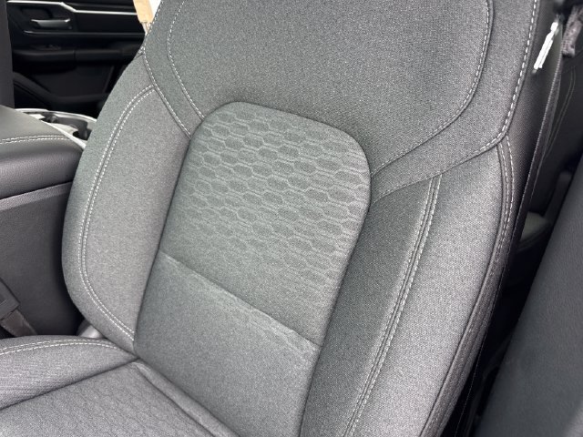 New 2027 RAM 1500 4x4 Crew Cab image 11