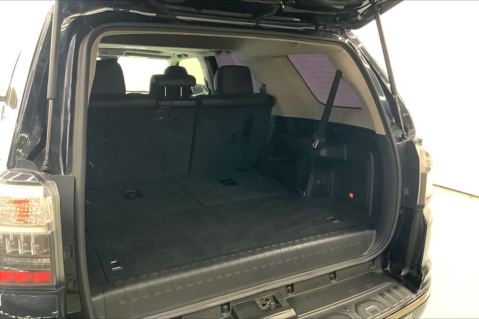 Used 2023 Toyota 4Runner Limited AWD/4WD image 15