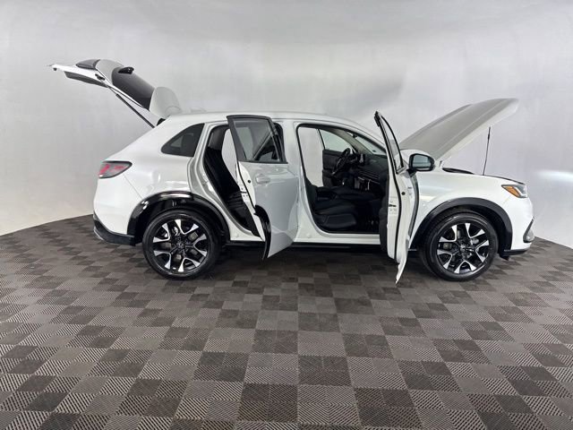 Certified 2026 Honda HR-V EX-L image 17