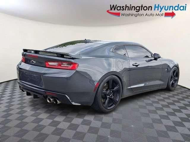 Used 2018 Chevrolet Camaro SS RWD image 6