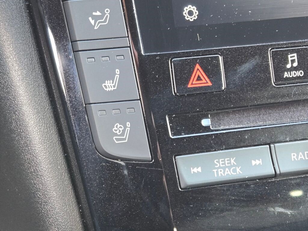 Used 2024 INFINITI QX50 Sport image 37